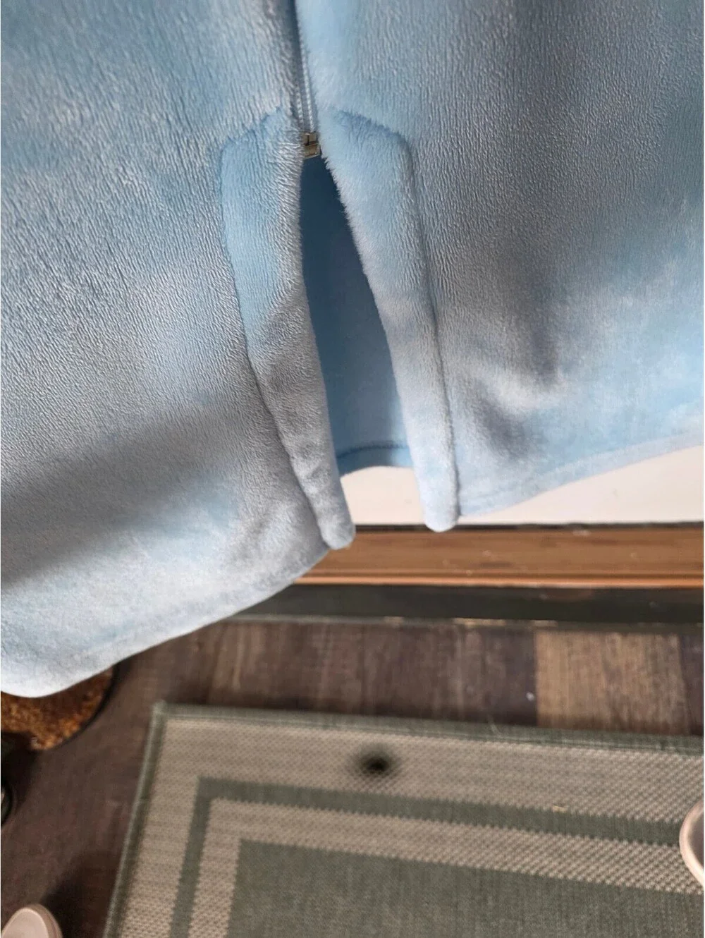 Kim Rogers XL Light Blue Plush Fleece Robe with Zip Front
